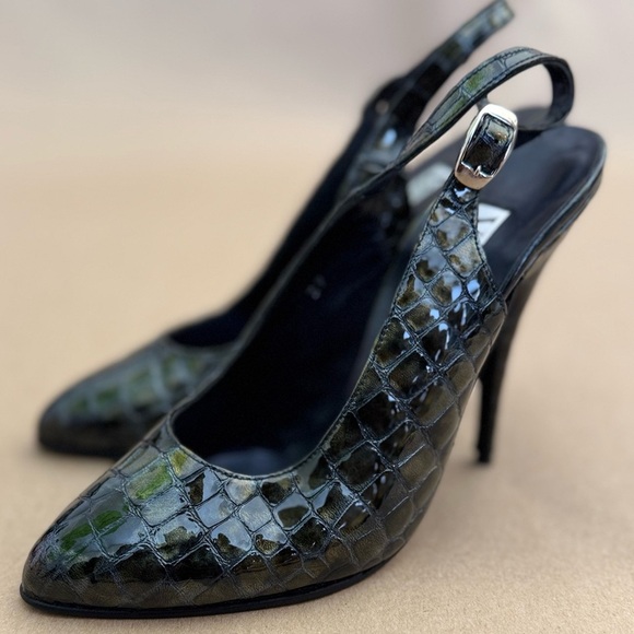 Veronica’s Switzerland M JewelTone Croc-Embossed Women's Shoes - Picture 3 of 8